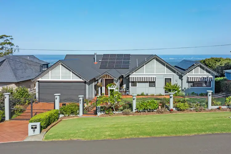 24 Paradise Drive, Tamborine Mountain QLD 4272