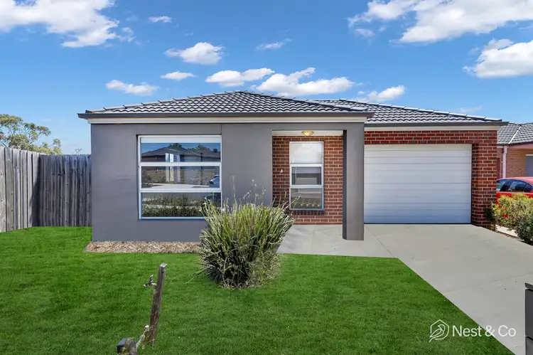 16 Bonney Place