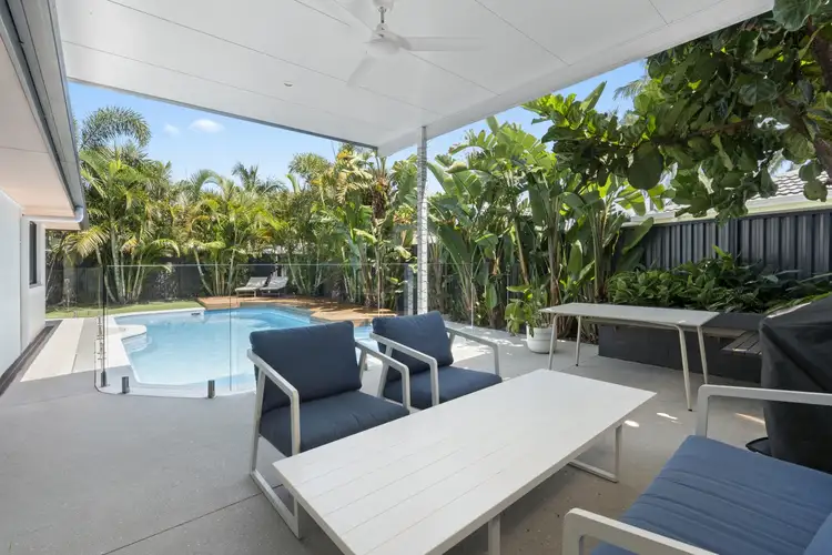 Third view of Homely semi-detached listing, 2/105 Mountain View Avenue, Miami QLD 4220