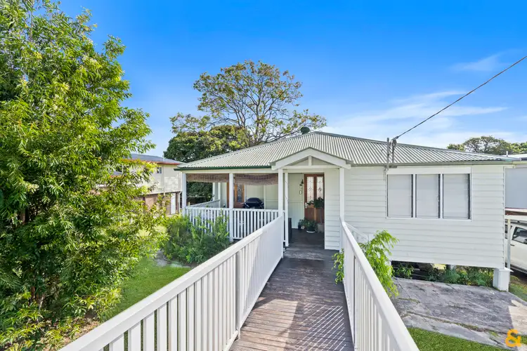 43 Barrinia Street
