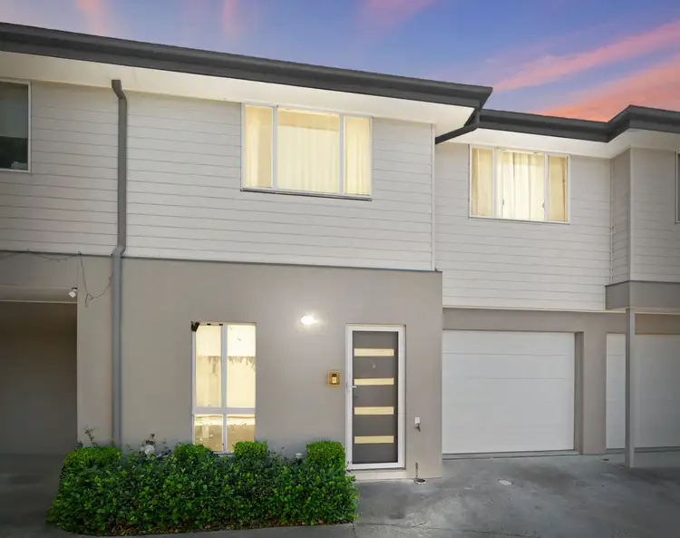 Main view of Homely townhouse listing, 2/176 Adelaide Street, St Marys NSW 2760