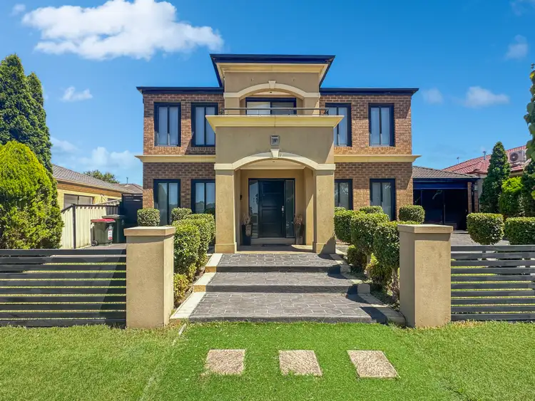 26 Redcliffs Crescent, Roxburgh Park VIC 3064