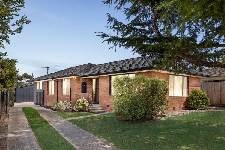 4 Gordon Street, Sunbury VIC 3429