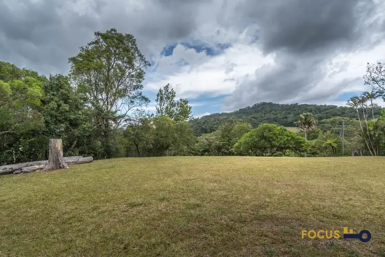 10 Howie Street, Eungella QLD 4757