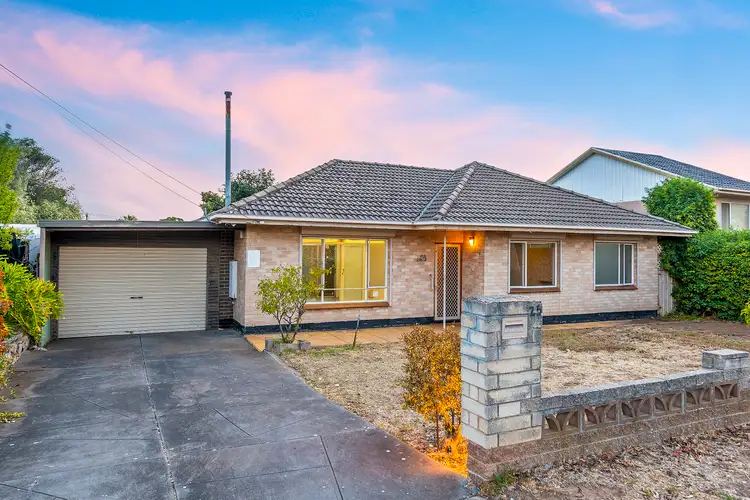 Second view of Homely house listing, 25 Lorraine Avenue, Para Vista SA 5093