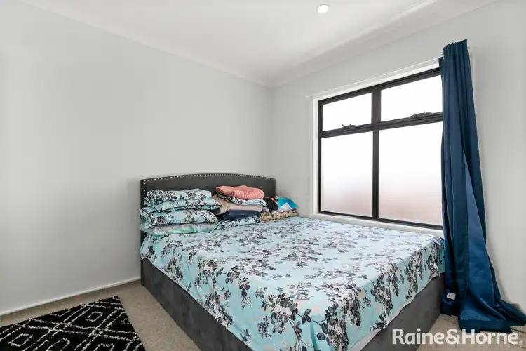 Seventh view of Homely house listing, 2/8 Ortolan Avenue, Broadmeadows VIC 3047