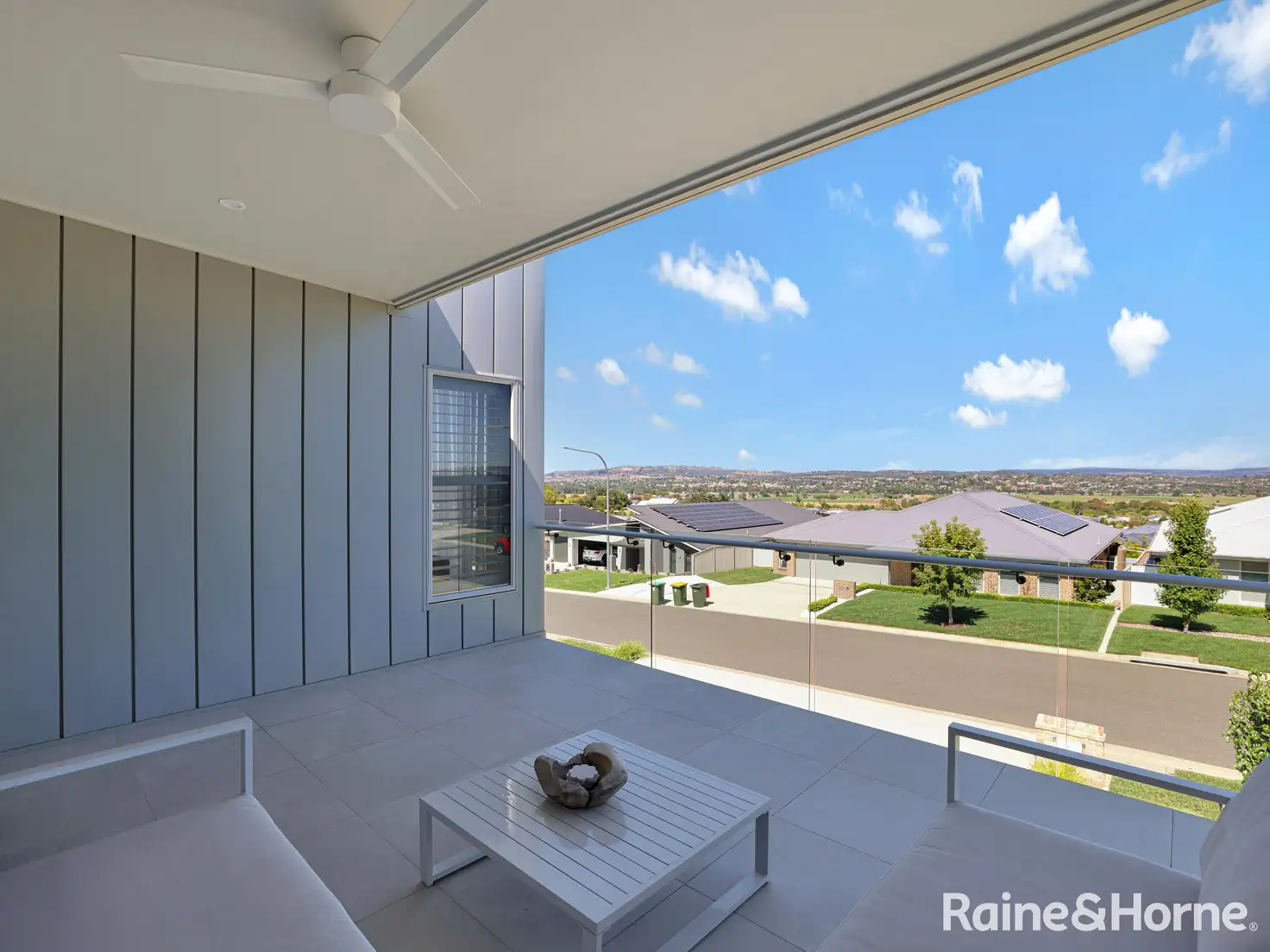 Main view of Homely house listing, 10 Dovey Drive, Kelso NSW 2795