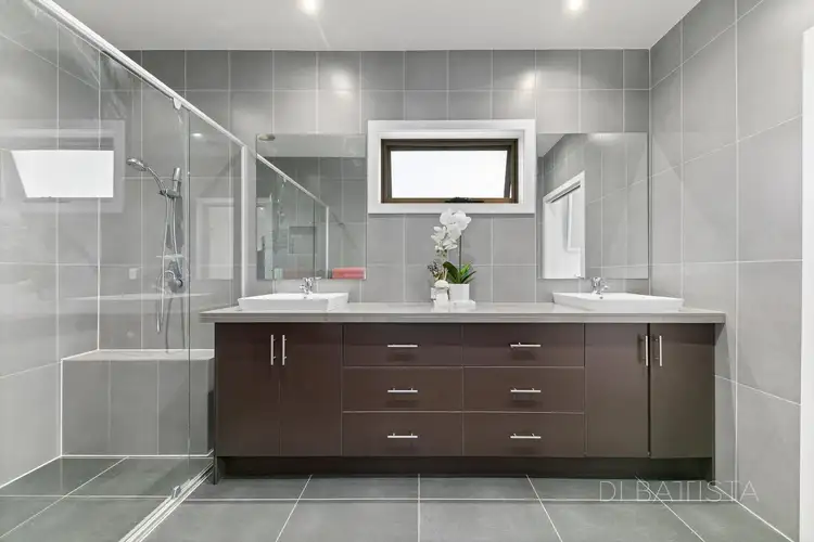 Sixth view of Homely house listing, 5 Canisby Way, Craigieburn VIC 3064