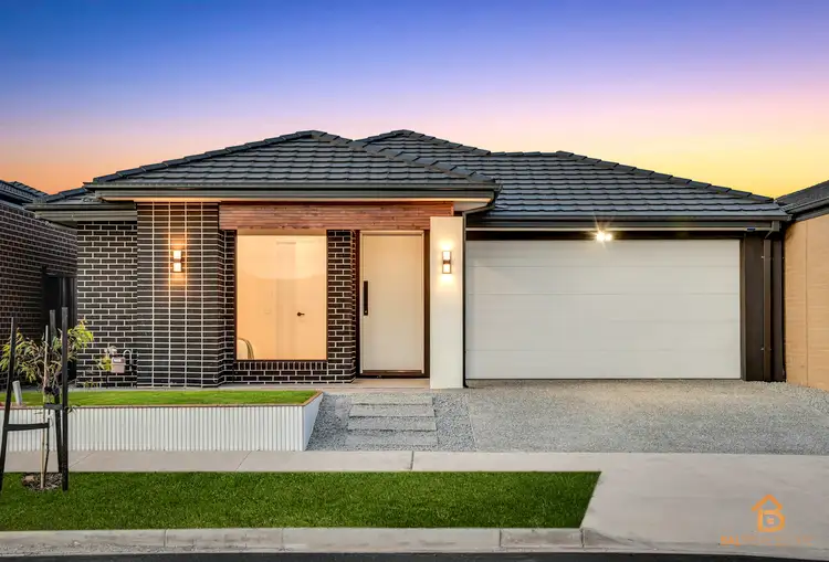 50 Bluebottle Parade, Rockbank VIC 3335