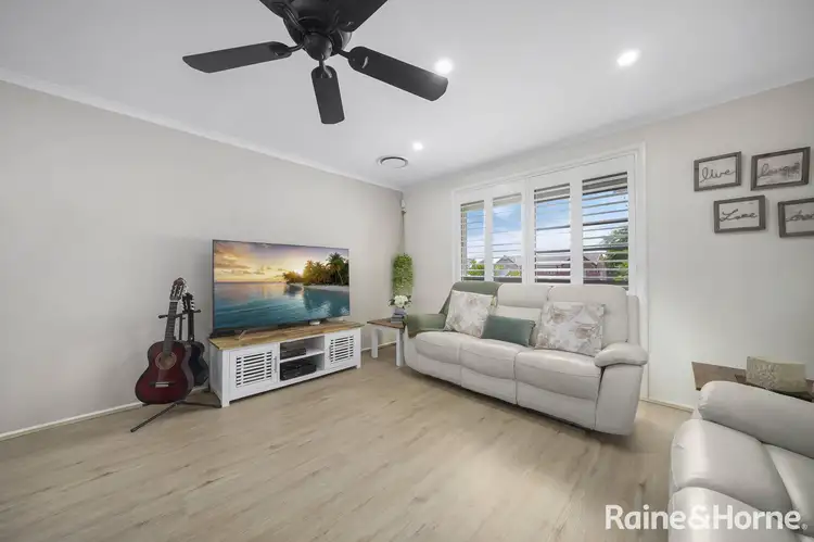 55 LANTANA ST, Macquarie Fields NSW 2564