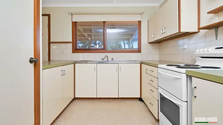 Second view of Homely house listing, 2 Potter Place, Cleve SA 5640