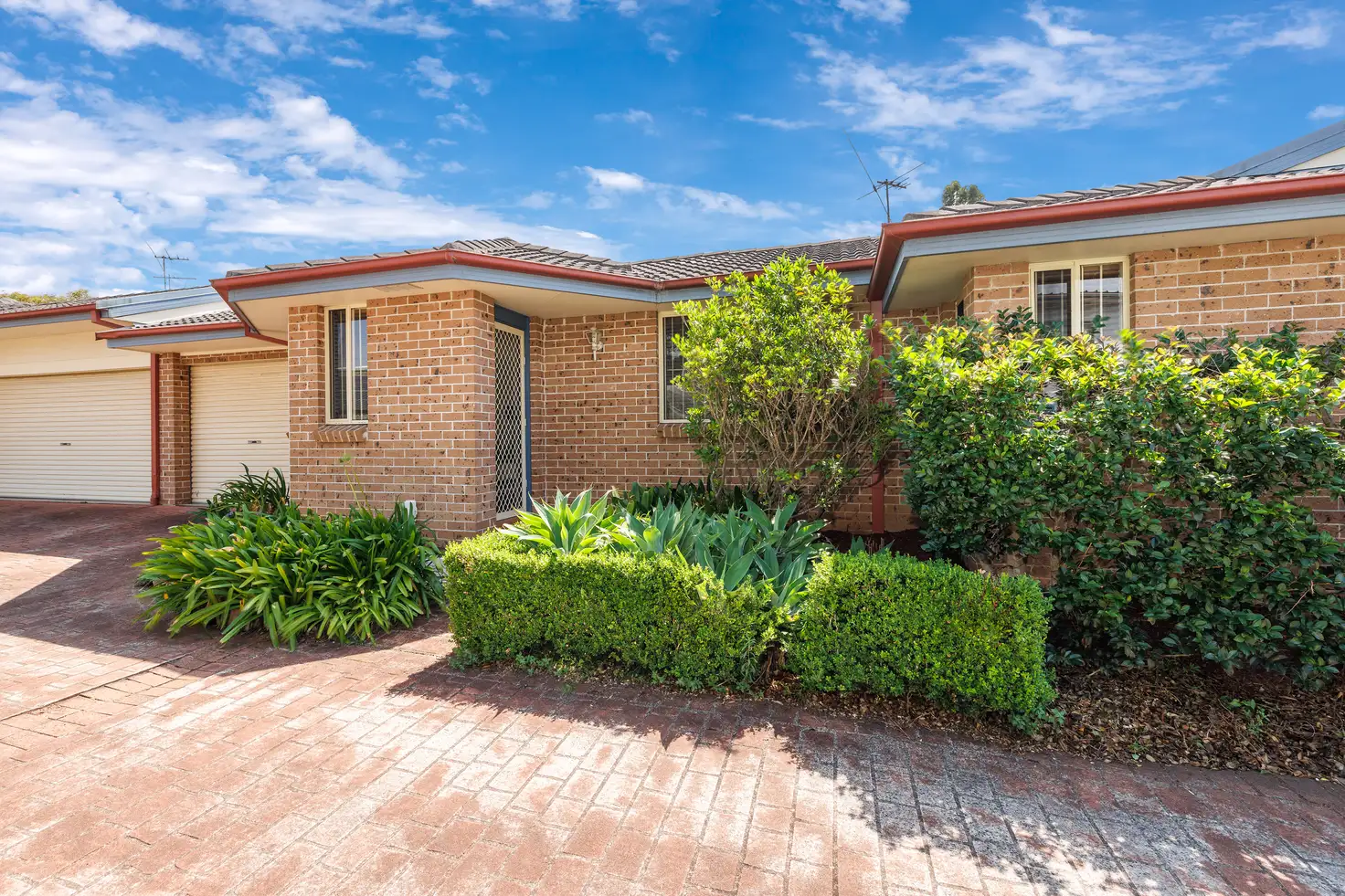 Main view of Homely villa listing, 2/11 Aitchandar Road, Ryde NSW 2112