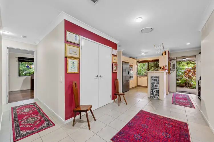 1/1 Shawnee Crescent, Pimpama QLD 4209