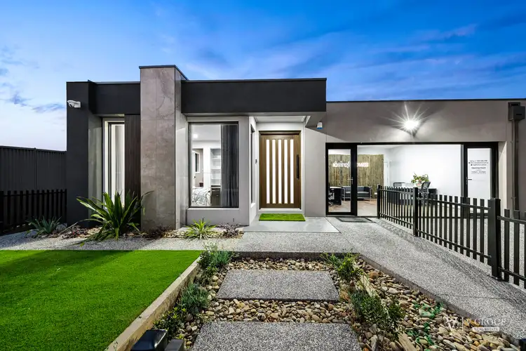 13 Alloca Crescent, Donnybrook VIC 3064