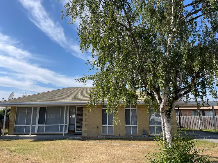 2 Nansen Court