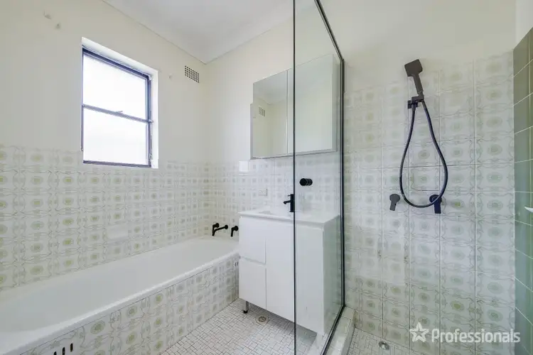 Sixth view of Homely apartment listing, 6/192 - 194 Lindesay St, Campbelltown NSW 2560
