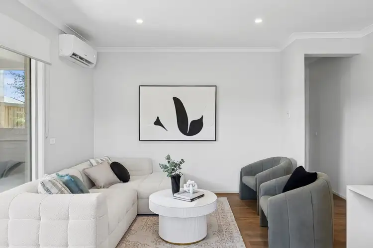 Seventh view of Homely house listing, 15 Paddock Circuit, Sunbury VIC 3429