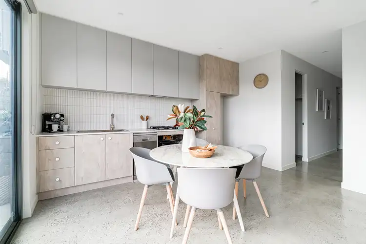 Fourth view of Homely unit listing, 2/24 McEwan Road, Heidelberg Heights VIC 3081