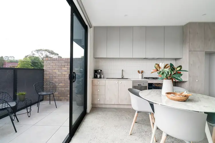 Fifth view of Homely unit listing, 2/24 McEwan Road, Heidelberg Heights VIC 3081