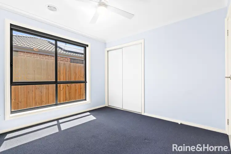 Sixth view of Homely house listing, 5 Toolern Waters Drive, Weir Views VIC 3338