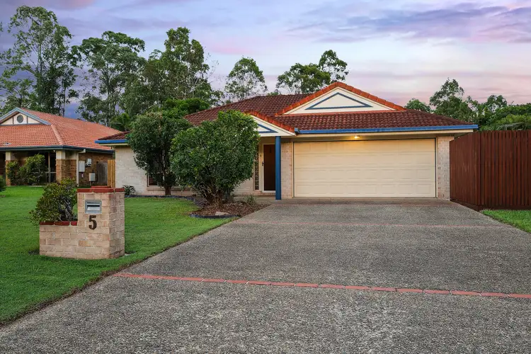 5 Kyeamba Close, Upper Kedron QLD 4055