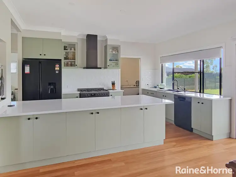 Fifth view of Homely house listing, 3 Vanessa Drive, Dalby QLD 4405