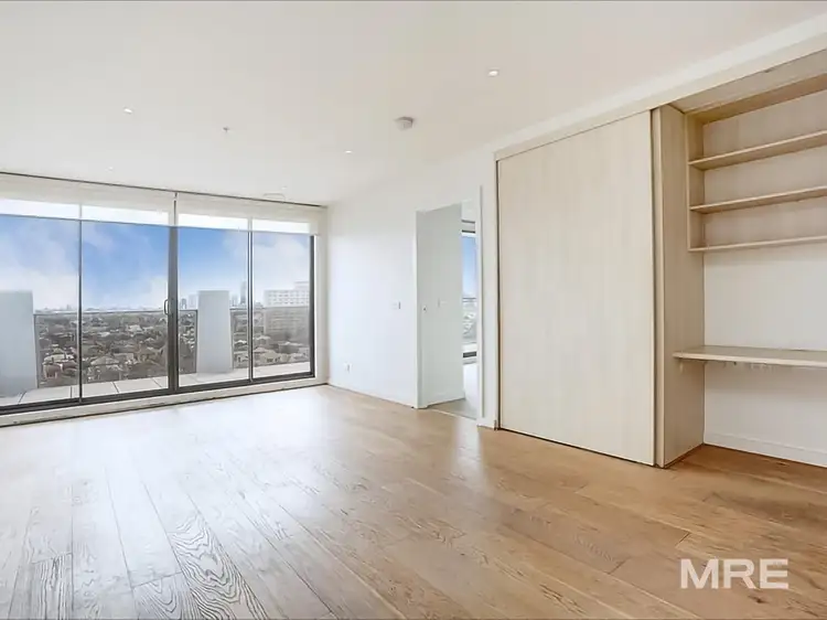 705/13 Wellington Street, St Kilda VIC 3182