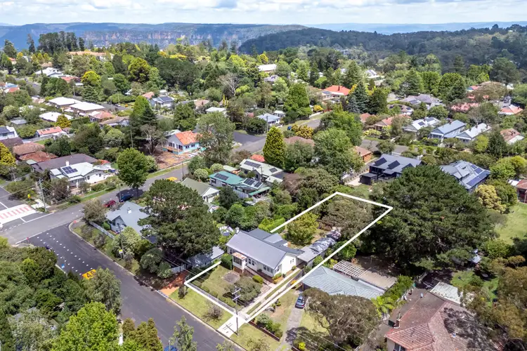 Fourth view of Homely house listing, 27 Martin Street, Katoomba NSW 2780