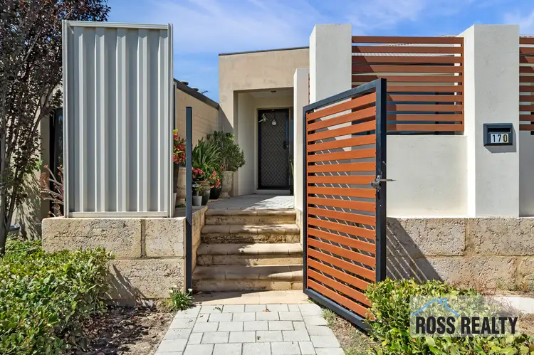 170 Shiraz Boulevard