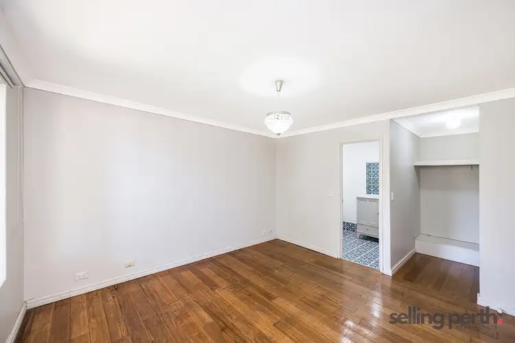 Fifth view of Homely house listing, 28 Haring Green, Atwell WA 6164