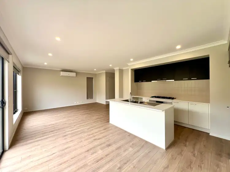 Fourth view of Homely house listing, 18 Newfoundland Circuit, Bonnie Brook VIC 3335