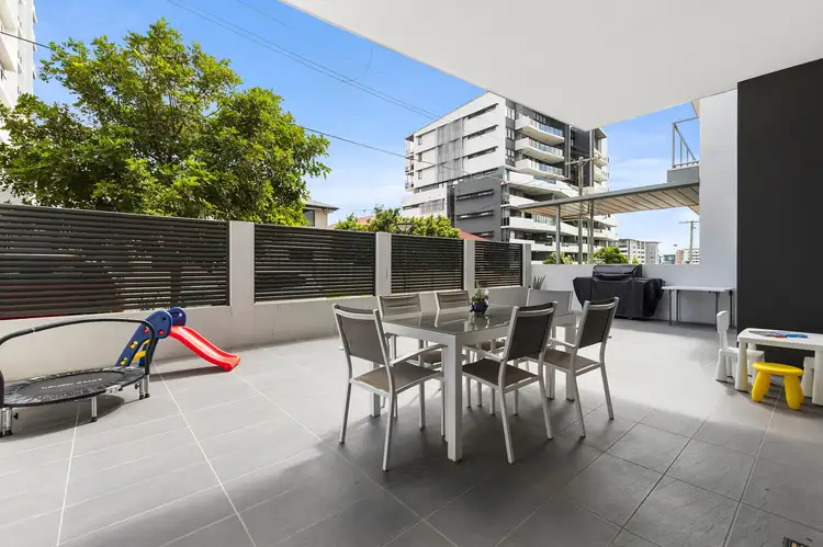 Third view of Homely unit listing, 1/52 Latham Street, Chermside QLD 4032