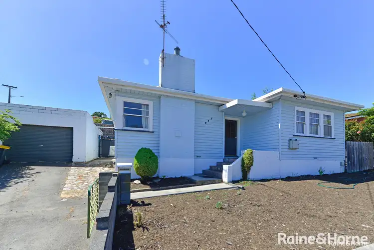 246 East Derwent Highway, Lindisfarne TAS 7015