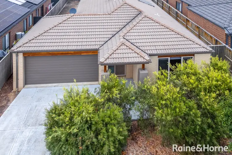 15 Freehold Street, Doreen VIC 3754