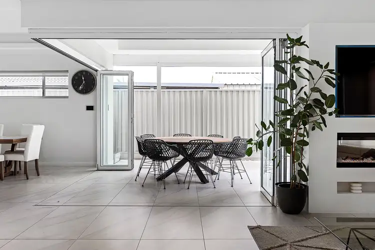 Fifth view of Homely house listing, 31 Lyrebird Square, Ballajura WA 6066