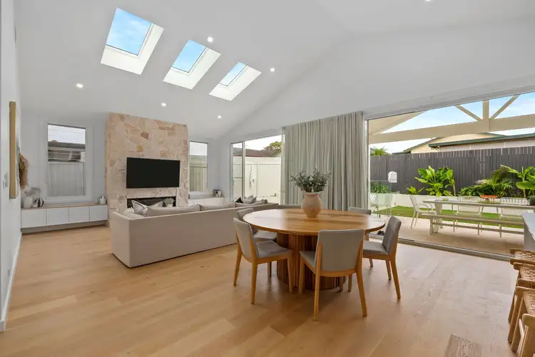 Sixth view of Homely house listing, 33 George Evans Road, Killarney Vale NSW 2261