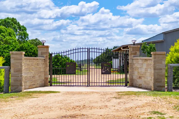 101 Glenbuckie Road, Talgai QLD 4362