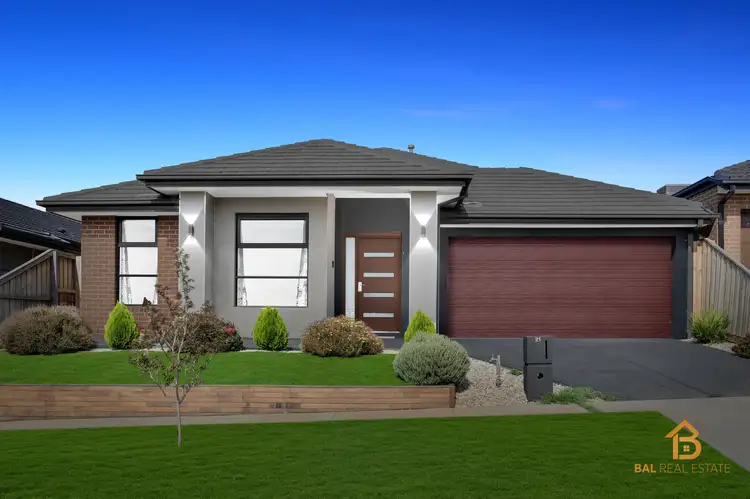 21 Moffatt Street