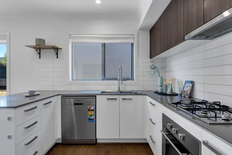Seventh view of Homely house listing, 3 Navy Crescent, Craigieburn VIC 3064