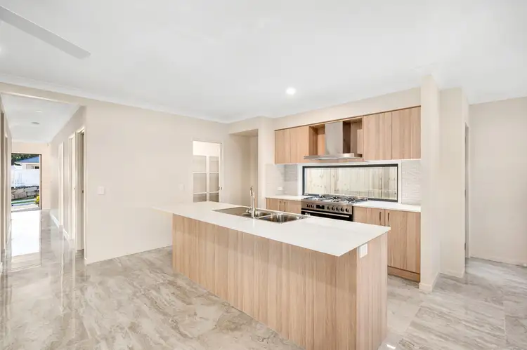 2/8 Darter Terrace, Maroochy River QLD 4561