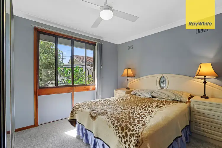 Fifth view of Homely house listing, 22 Tahiti Avenue, Lethbridge Park NSW 2770