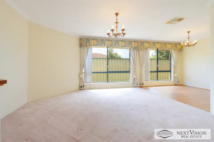 Second view of Homely house listing, 5 Drosera Loop, Beeliar WA 6164