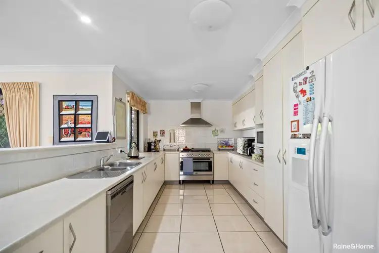 Sixth view of Homely house listing, 28 Harrison Circuit, Urangan QLD 4655
