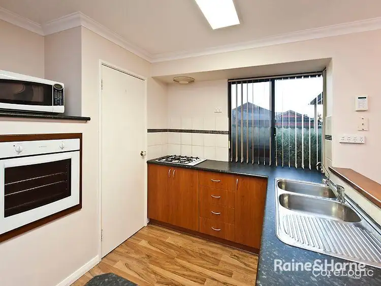 Fourth view of Homely house listing, 31 Zaragoza Drive, Port Kennedy WA 6172
