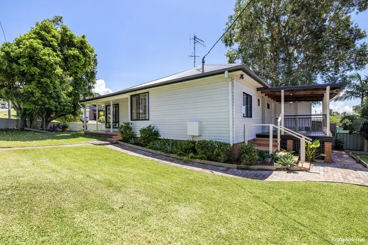 12 Morton Avenue, Lemon Tree Passage NSW 2319