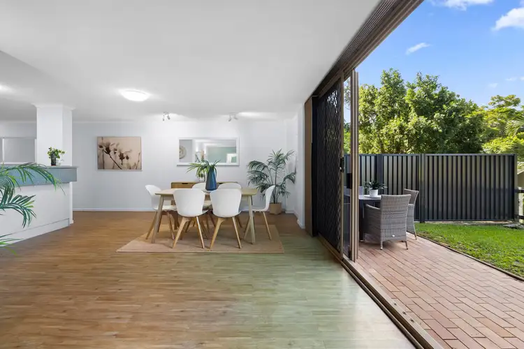 2/60 Swann Road, Taringa QLD 4068