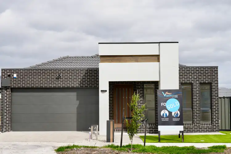 43 Brown Boulevard, Donnybrook VIC 3064