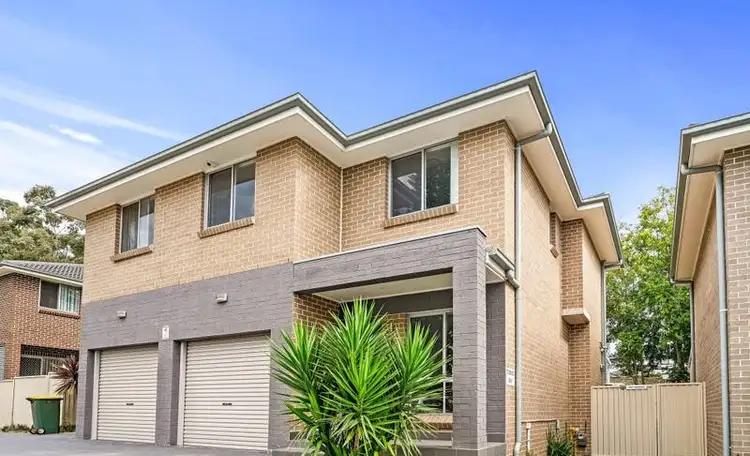 4 Ross St