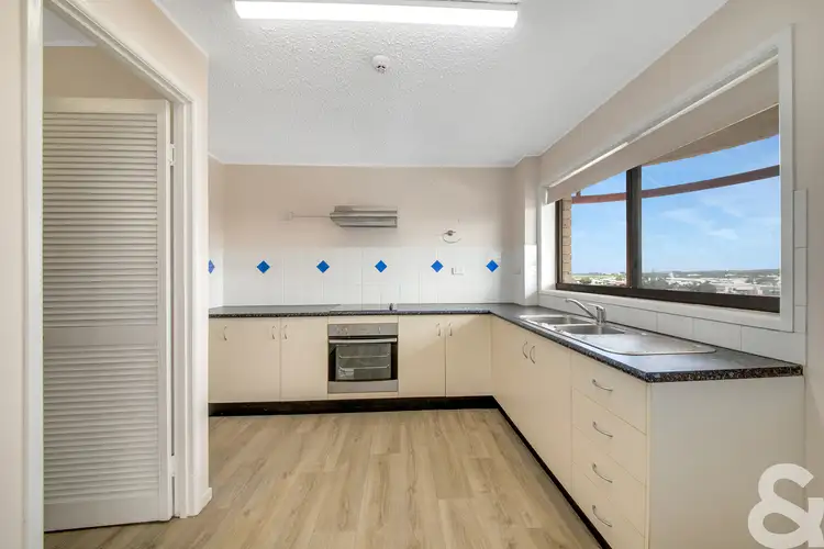 Sixth view of Homely house listing, 28/7 Kent, West Gladstone QLD 4680