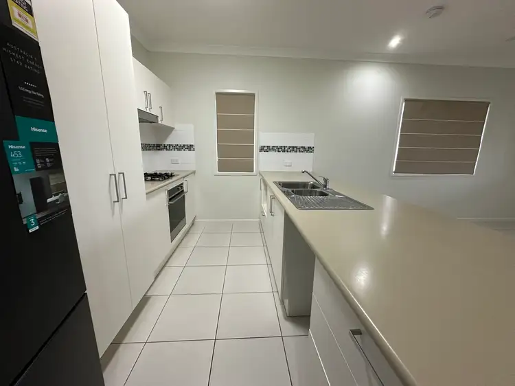 Fifth view of Homely house listing, 124 Tenth Avenue, Home Hill QLD 4806